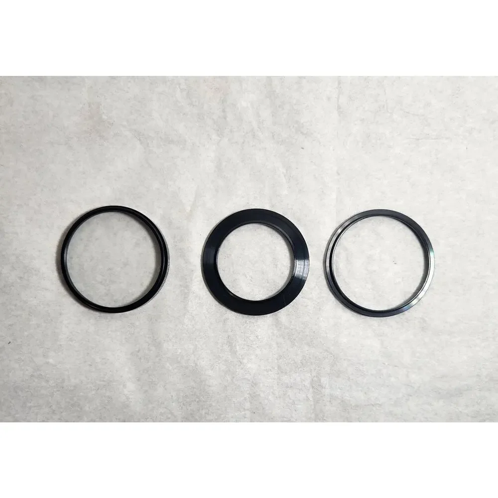Spectralstar Camera Lens Filters Lot Of 5 In Carrying Case Pre-owned